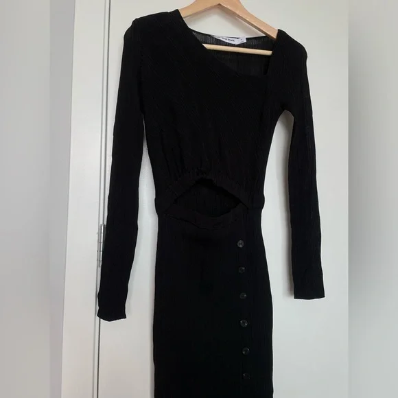 Brand new Self-Portrait cut-out detail ribbed-knit midi dress - Picture 5 of 11